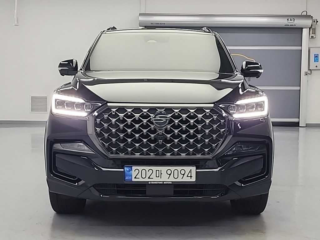 KGM 렉스턴 디젤 2.2 4WD 시그니처 사진 2/20