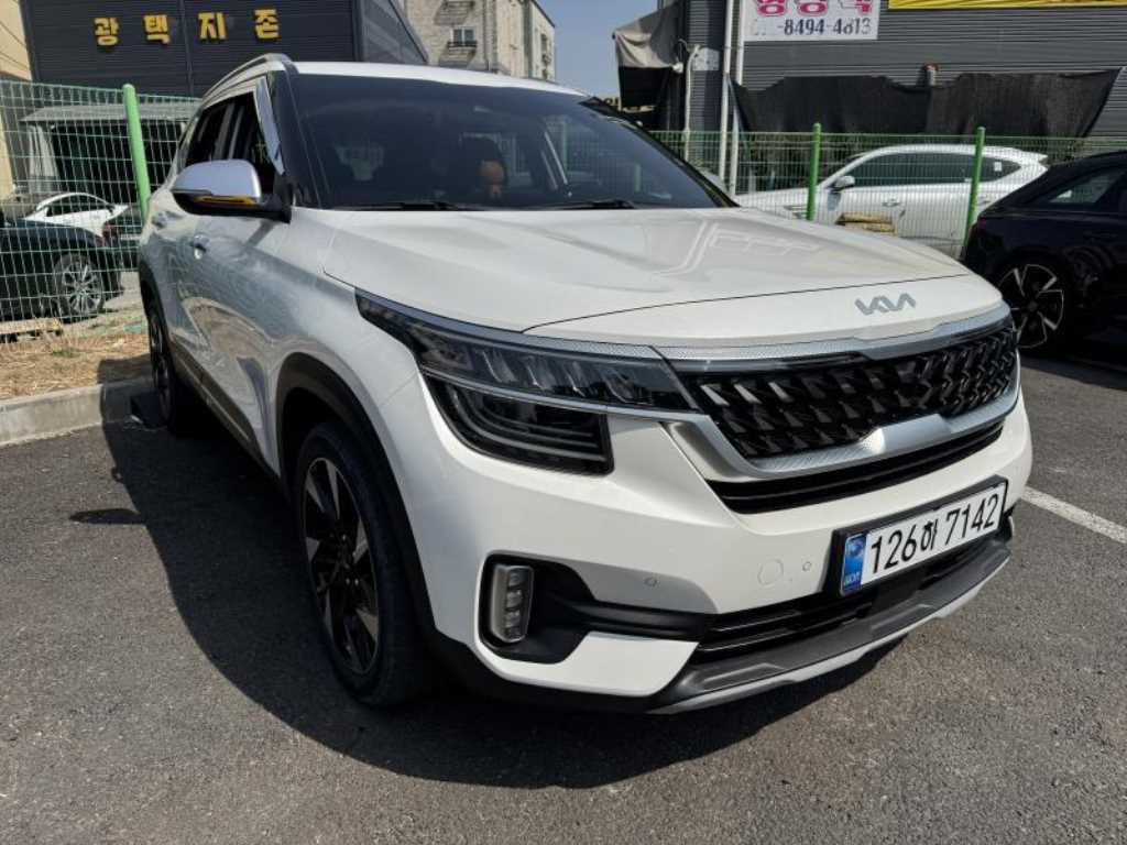 Kia Seltos Gasoline 1.6 Turbo 4WD Gravity 3