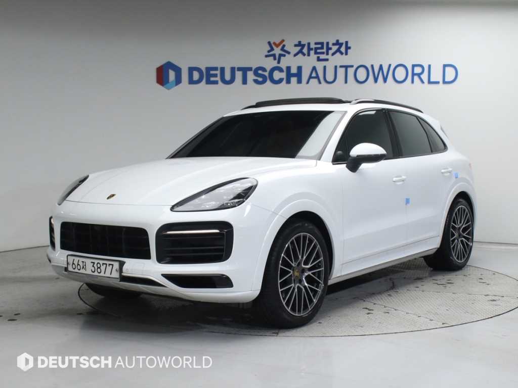 카이엔(PO536) 3.0 2019년식