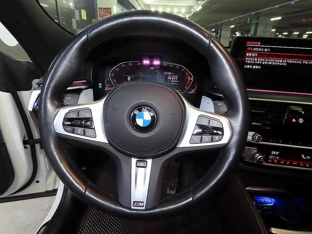BMW 6 Series 620d M Sport 9
