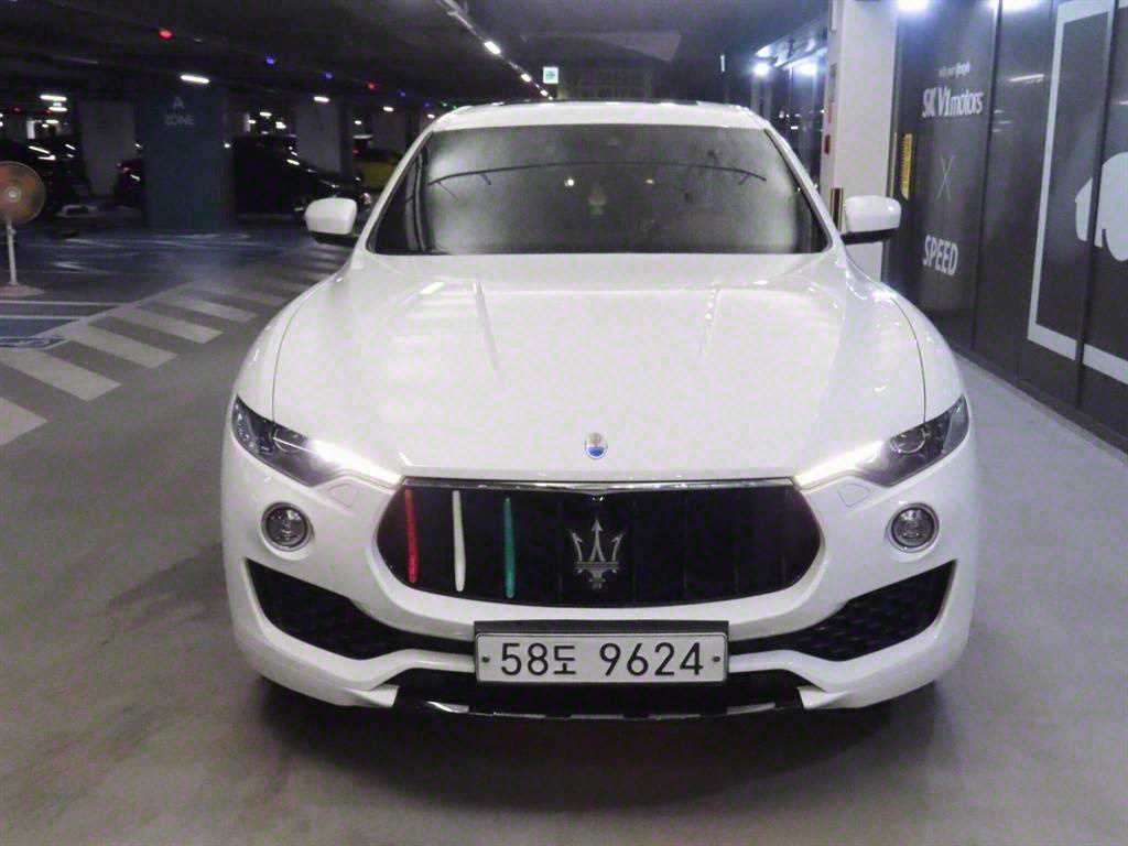 Maserati Levante 3.0 Diesel AWD 3