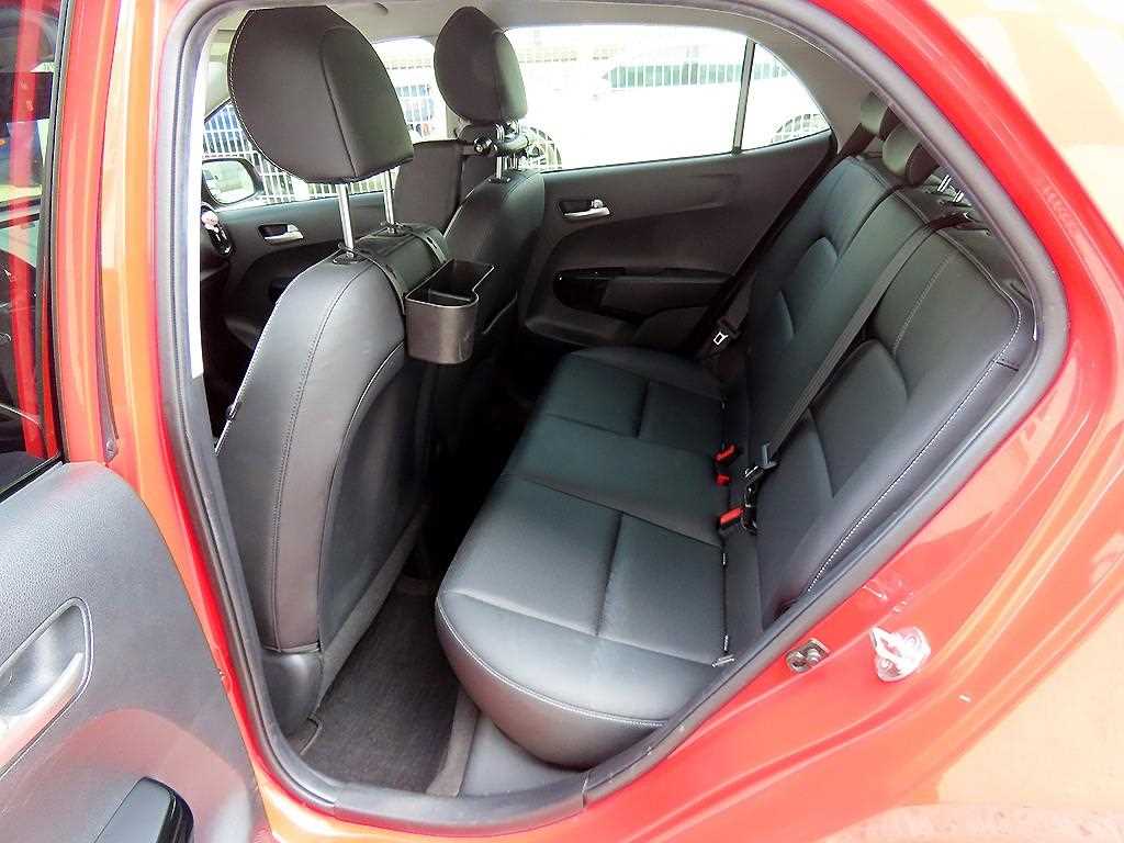 Kia Morning Signature 7