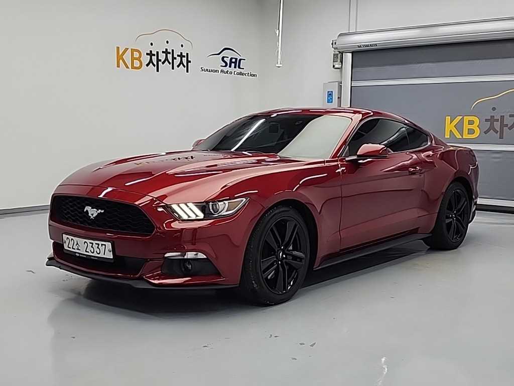Ford Mustang 2.3 Coupe Premium