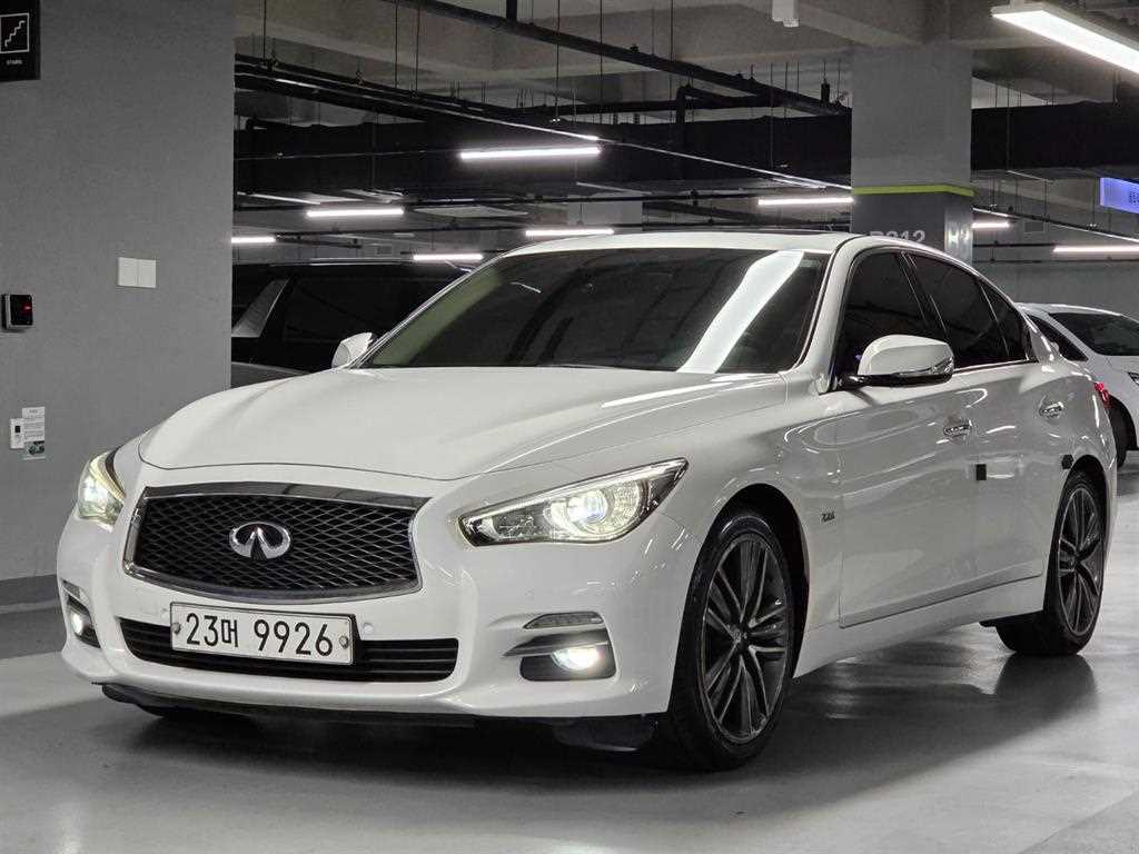 Q50 2.2D 프리미엄 2014년식