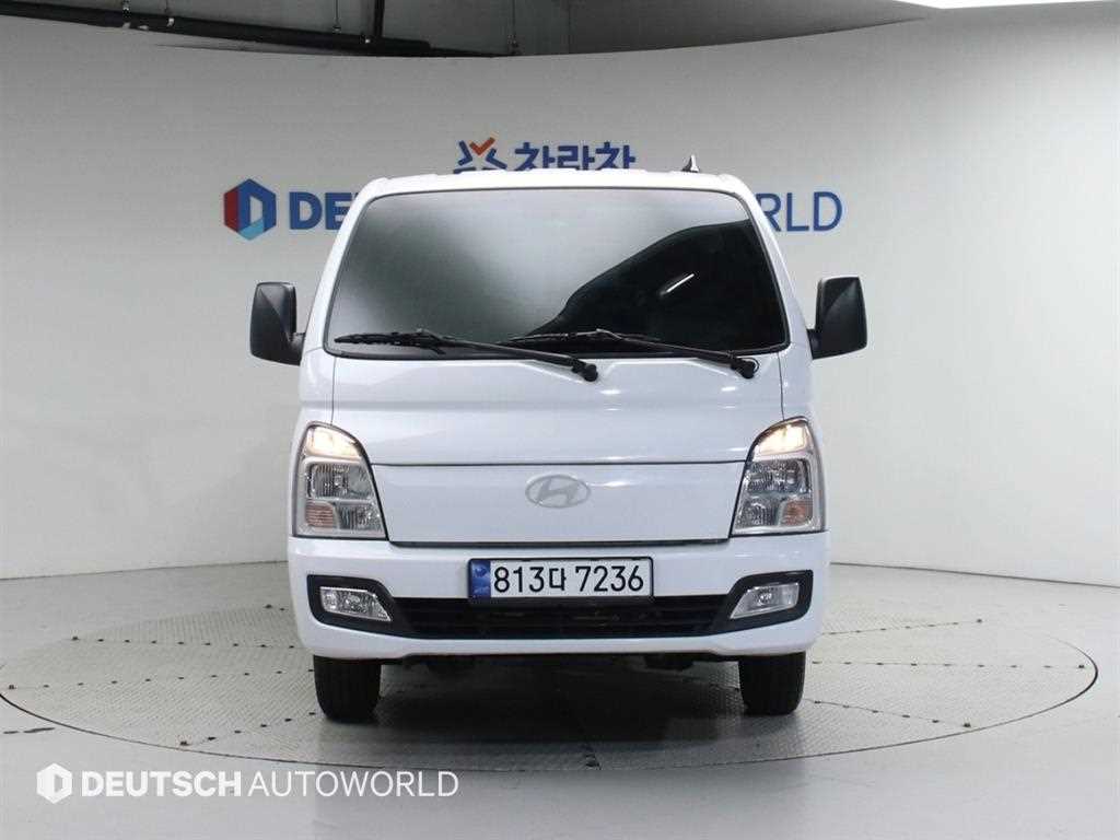 Hyundai Porter Double Cab/ Long Wheelbase Smart 4