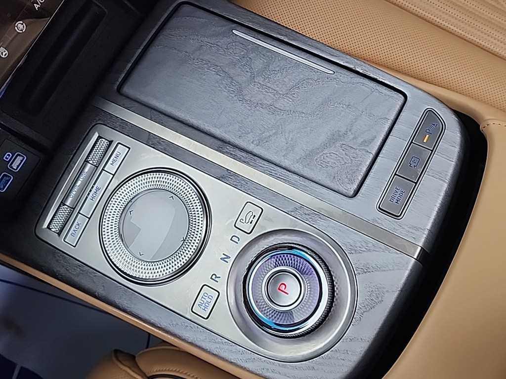 Genesis G80 2.5 Gasoline Turbo AWD Base Type 9