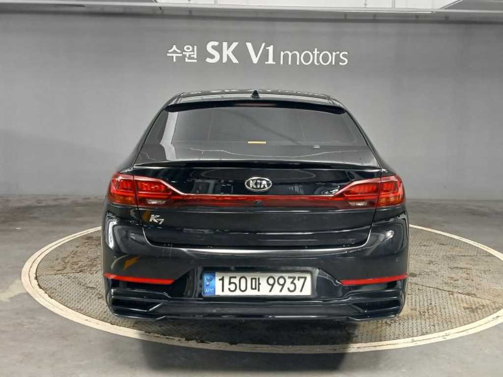 Kia K7 Gasoline 2.5 GDI X Edition 6