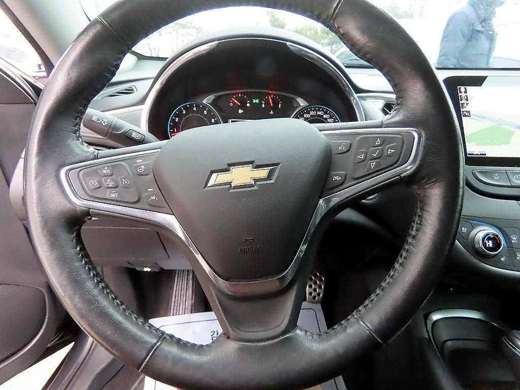 Chevrolet Malibu 2.0 Turbo LTZ Premium 9