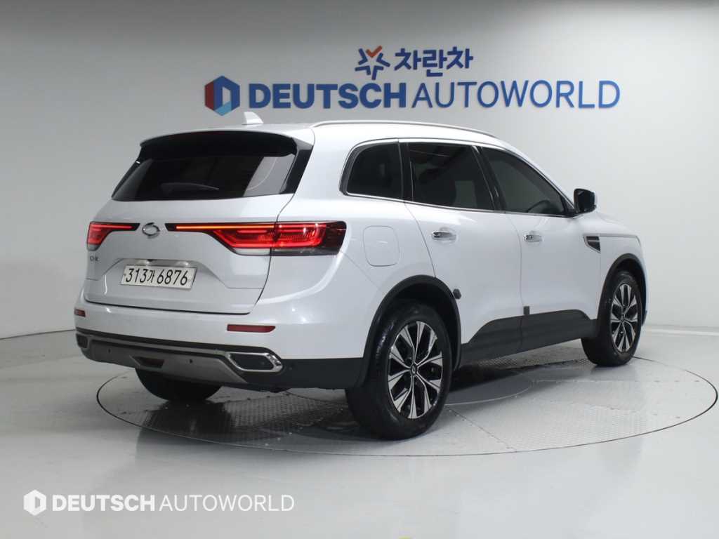 르노코리아 QM6 가솔린 2.0 GDe LE 시그니쳐 2WD 사진 2/20