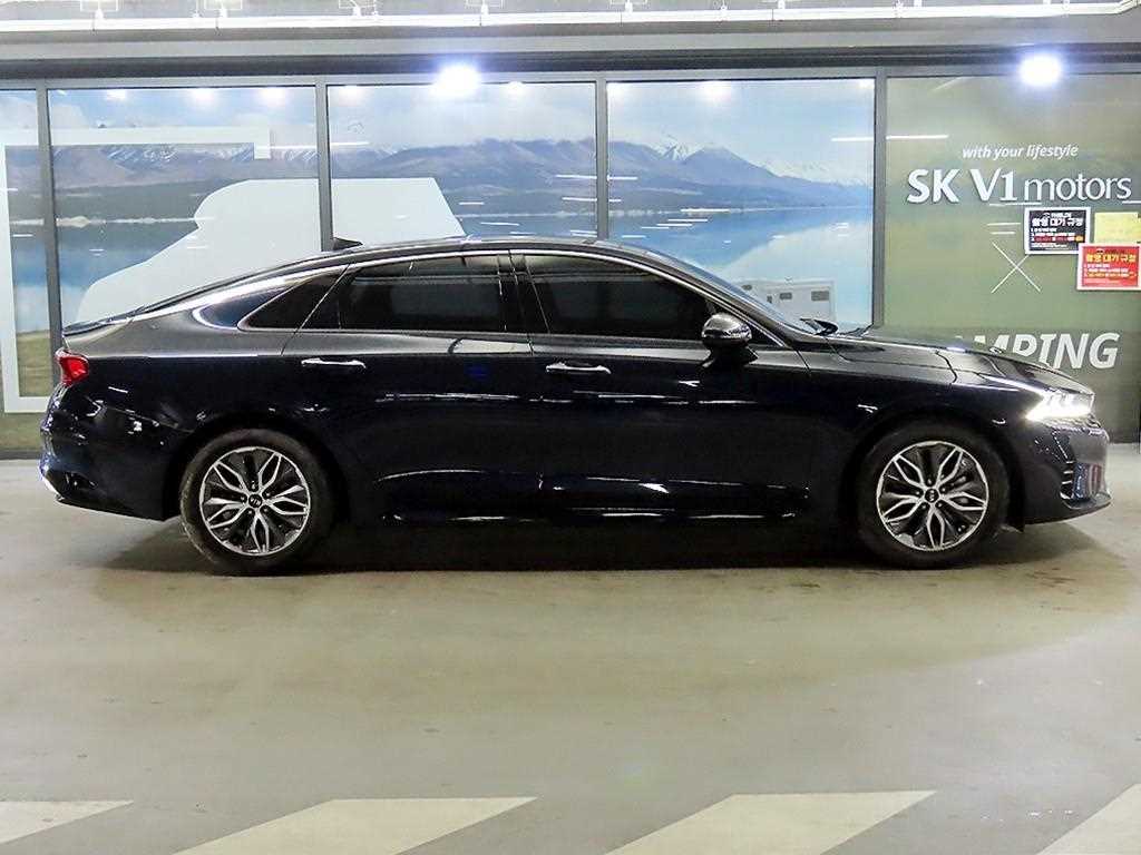 Kia K5 2.0 Noblesse 4