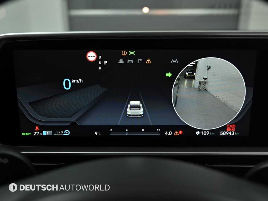 Hyundai IONIQ Long Range Prestige 9