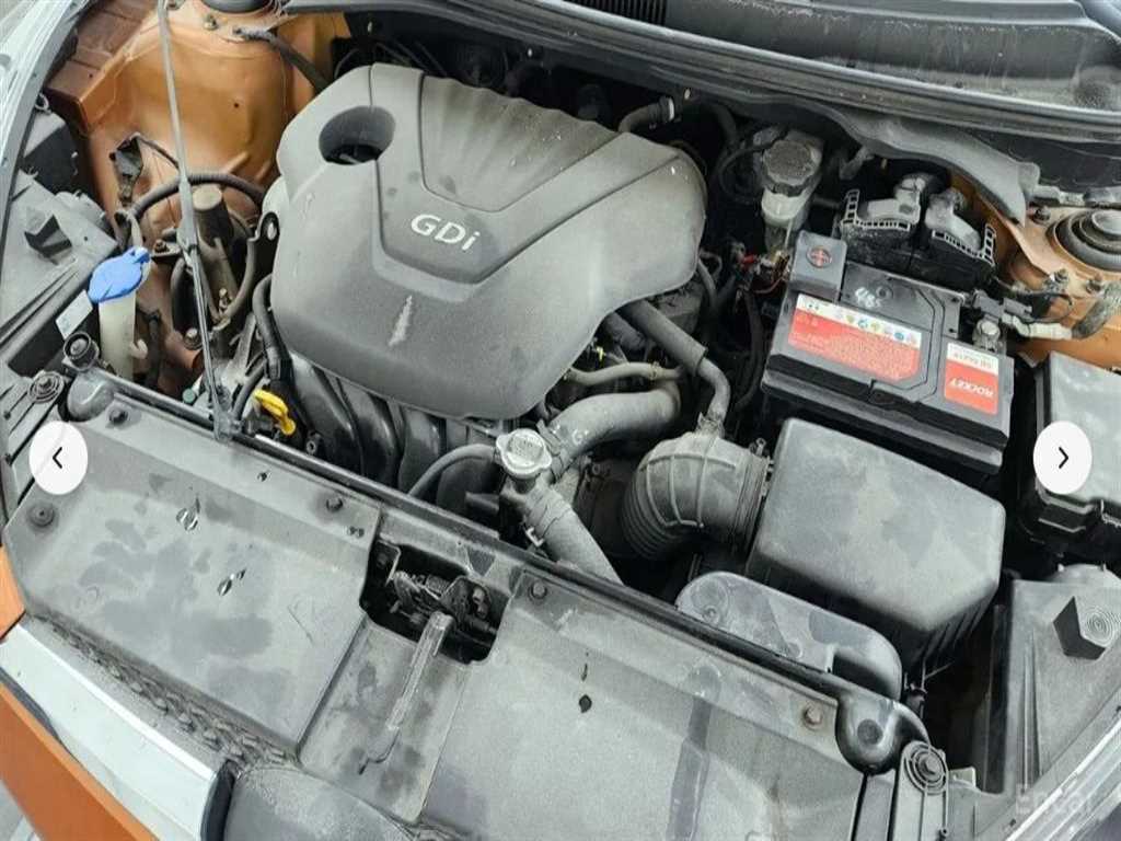 Hyundai Veloster Extreme 7