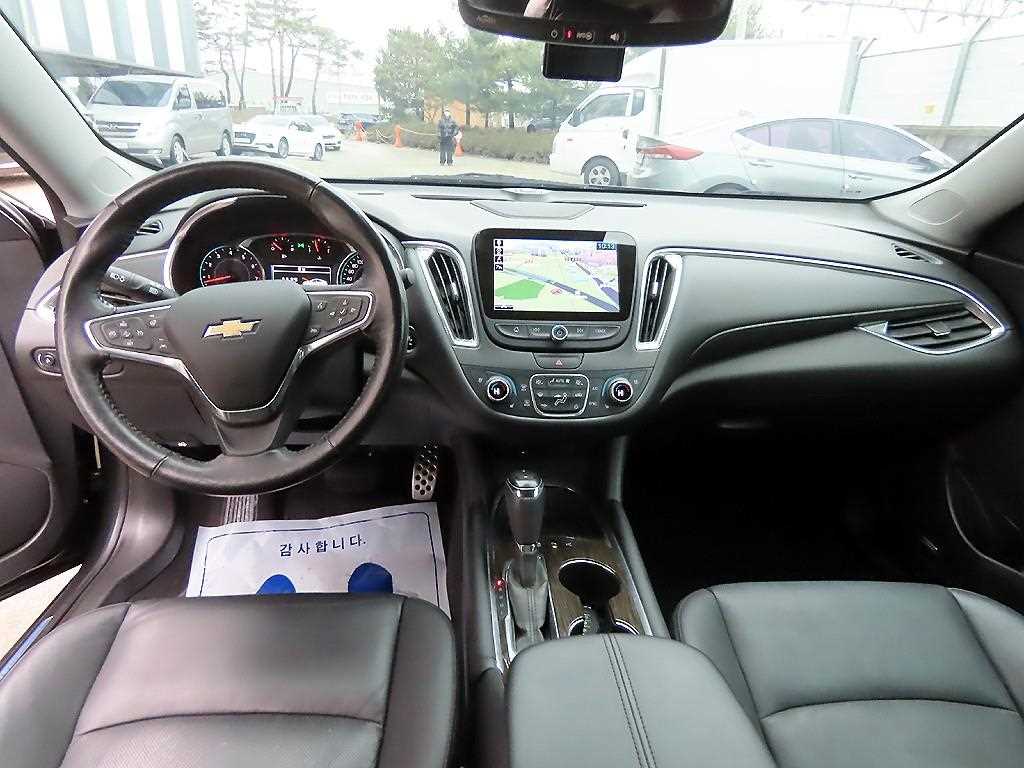 Chevrolet Malibu 2.0 Turbo LTZ Premium 8