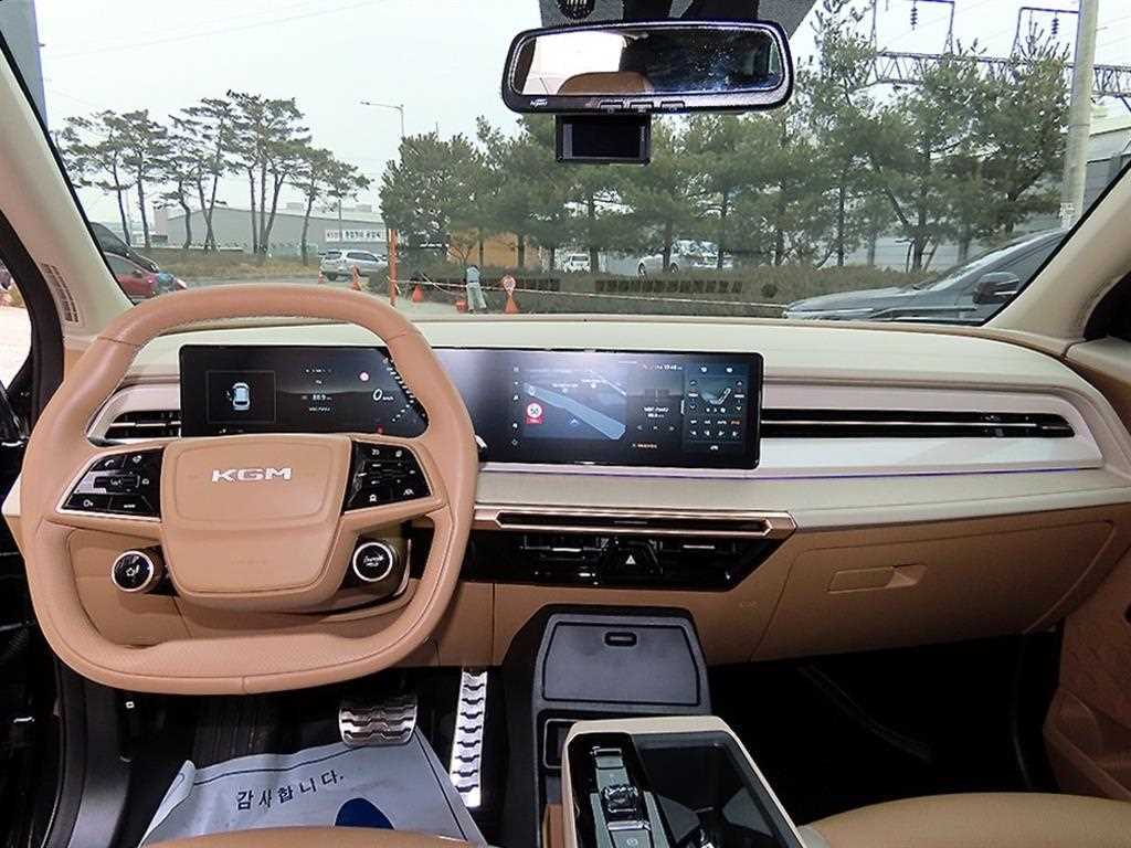 KG Mobility (Ssangyong) Actyon 2WD S7 8
