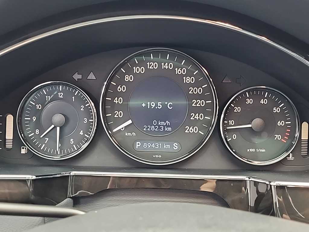 Mercedes-Benz CLS-Class CLS500 7