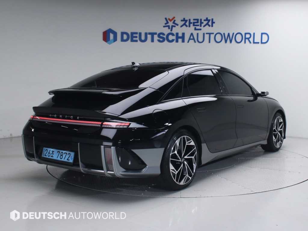 Hyundai IONIQ Long Range Prestige 3