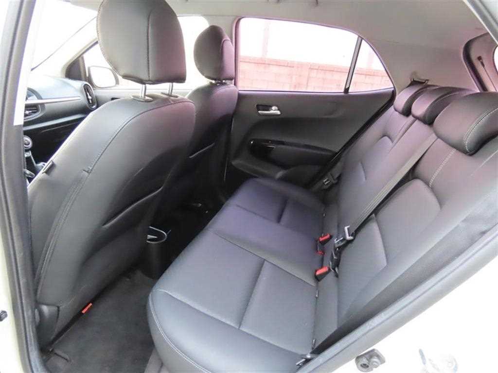 Kia Morning Prestige 9