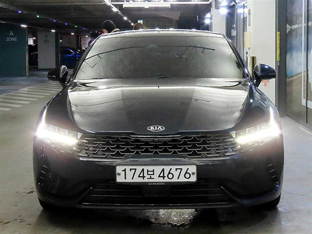 Kia K5 2.0 Noblesse 3
