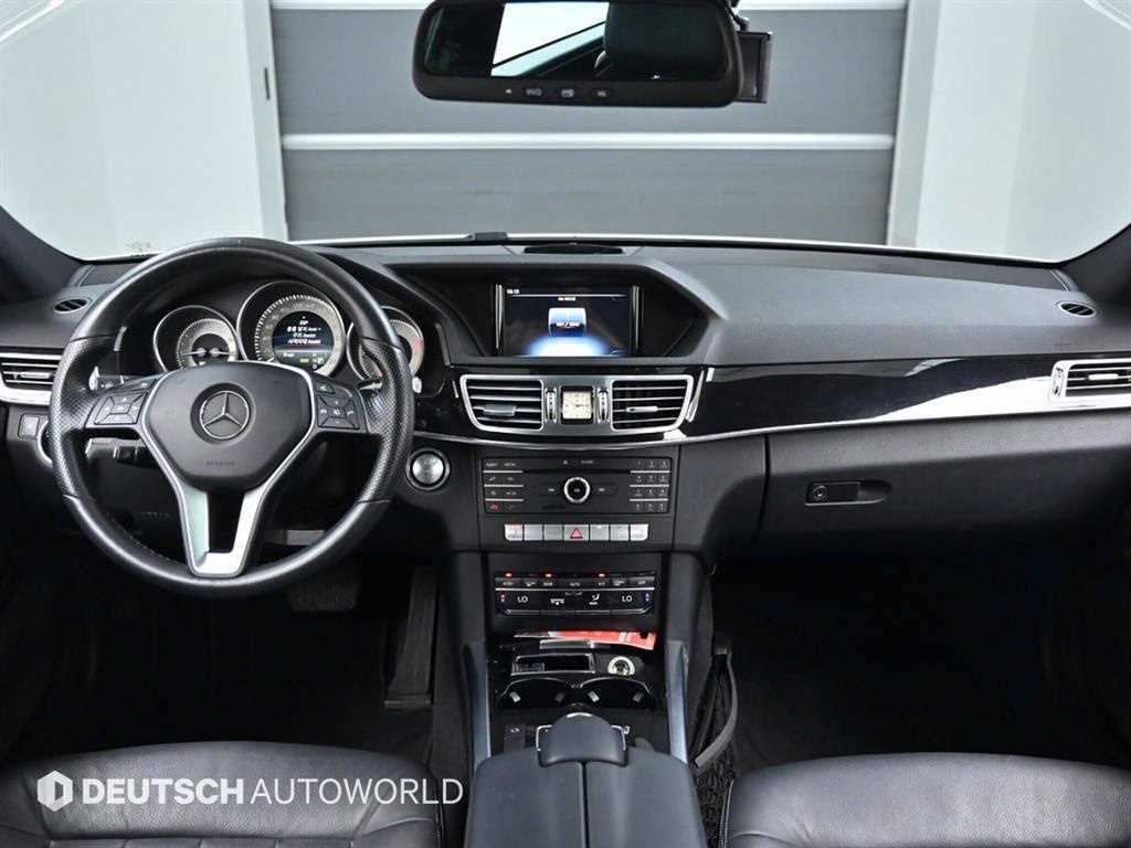 Mercedes-Benz E-Class E220 BlueTEC Avantgarde 8
