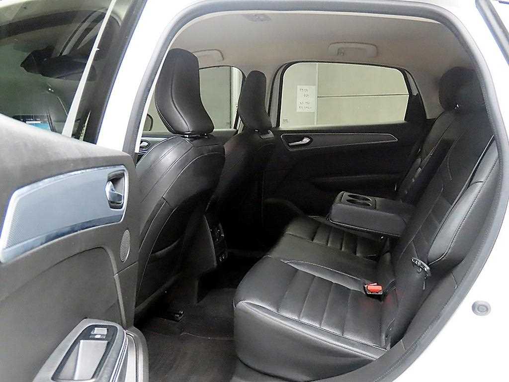 Renault XM3 1.6 GTe RE 7