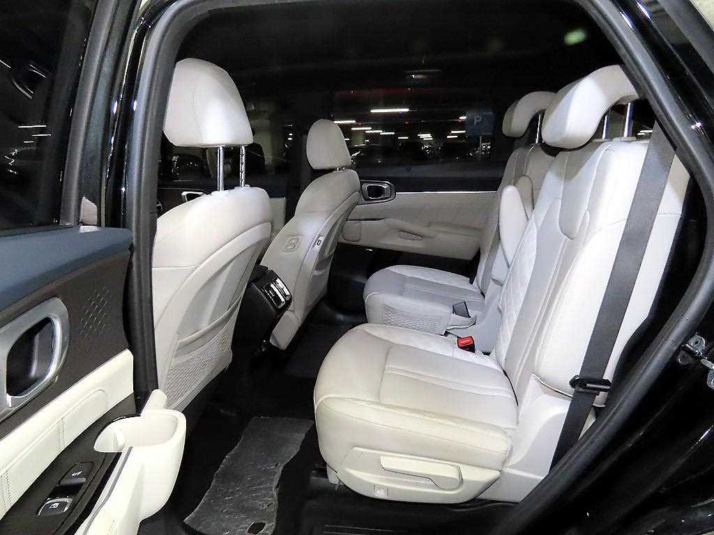 Kia Sorento HEV 1.6 2WD Gravity 8