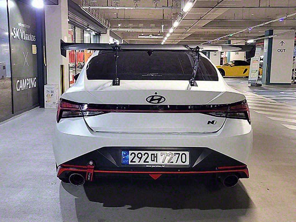 Hyundai Avante 2.0 N 6