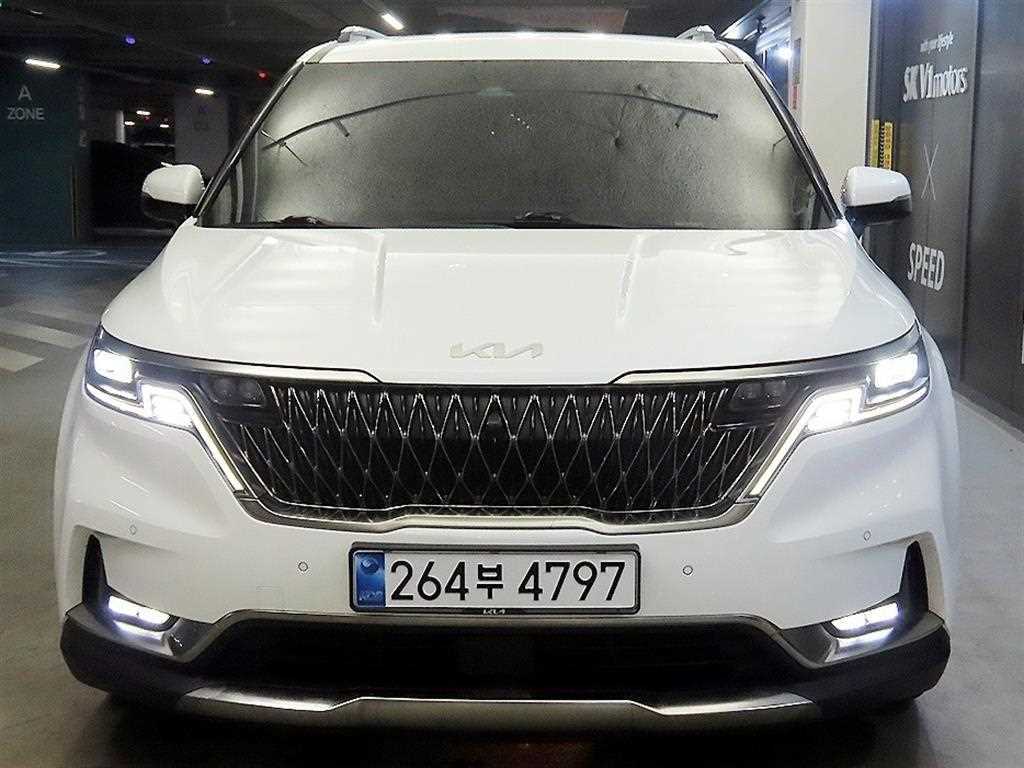 Kia Carnival Gasoline Noblesse — фото 3