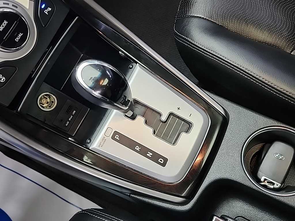 Hyundai Avante M16 GDI Top 9