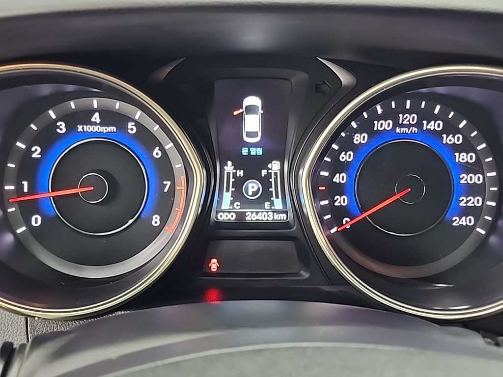 Hyundai Avante M16 GDI Top 7