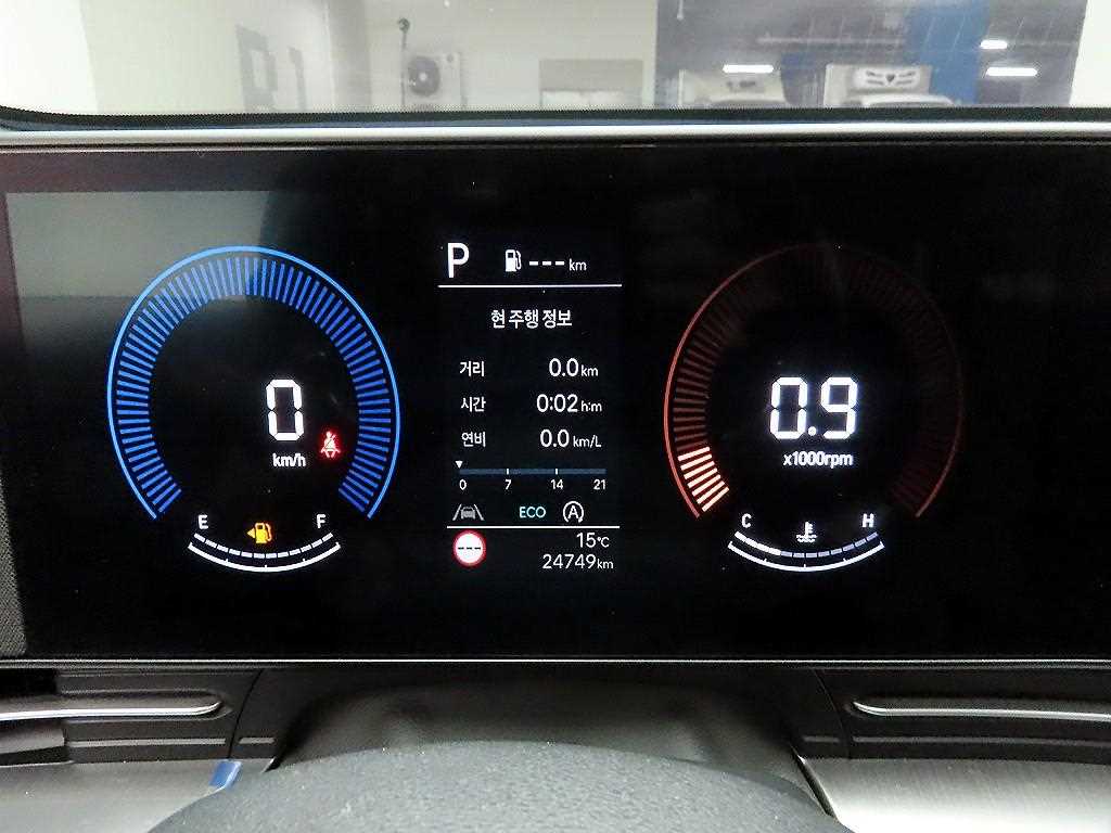 Hyundai Kona 2.0 Gasoline 2WD Premium 7