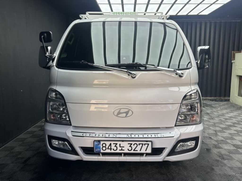 Hyundai Porter Double Cab 2