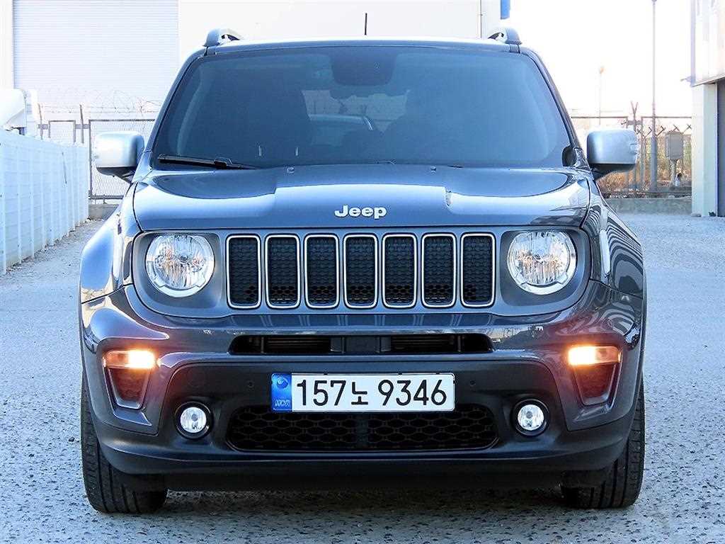 지프 레니게이드 1.3 리미티드 FWD 사진 2/20
