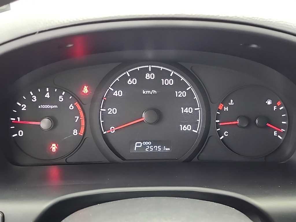 Hyundai Starex LPi 7