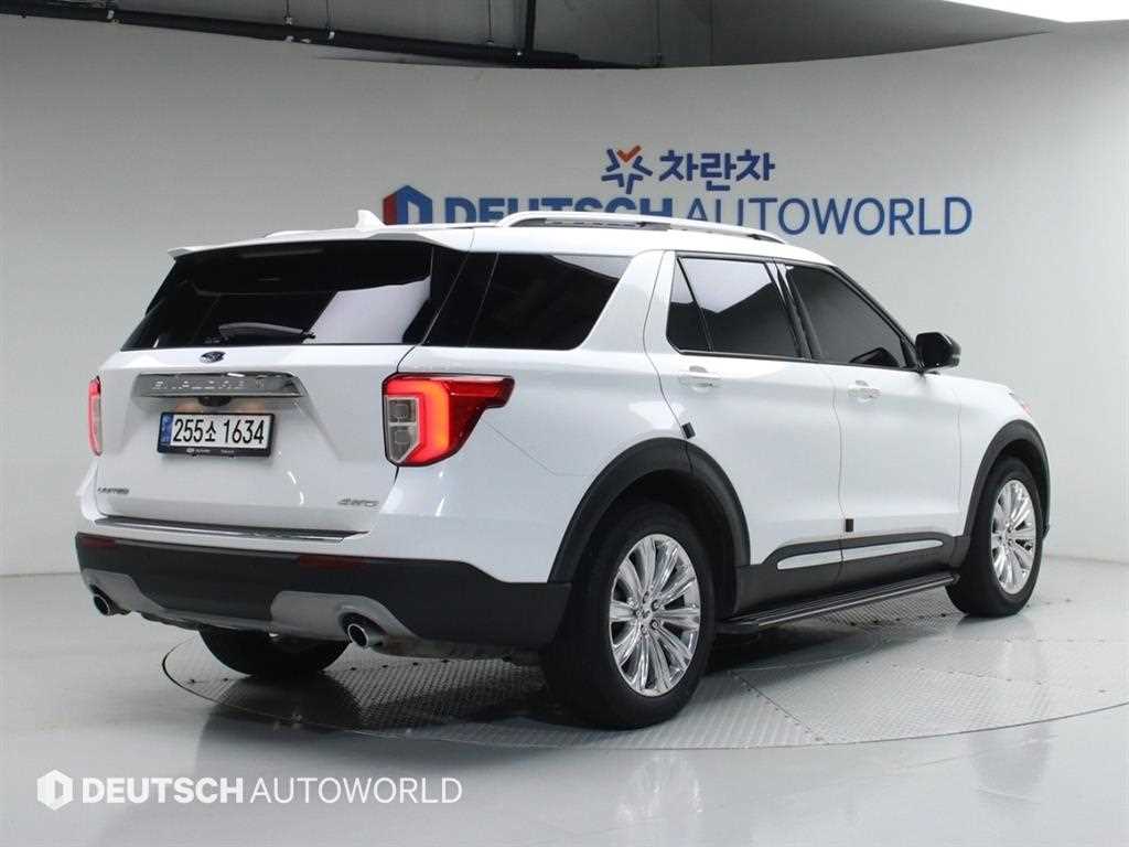 포드 익스플로러 2.3 AWD 리미티드 사진 2/20