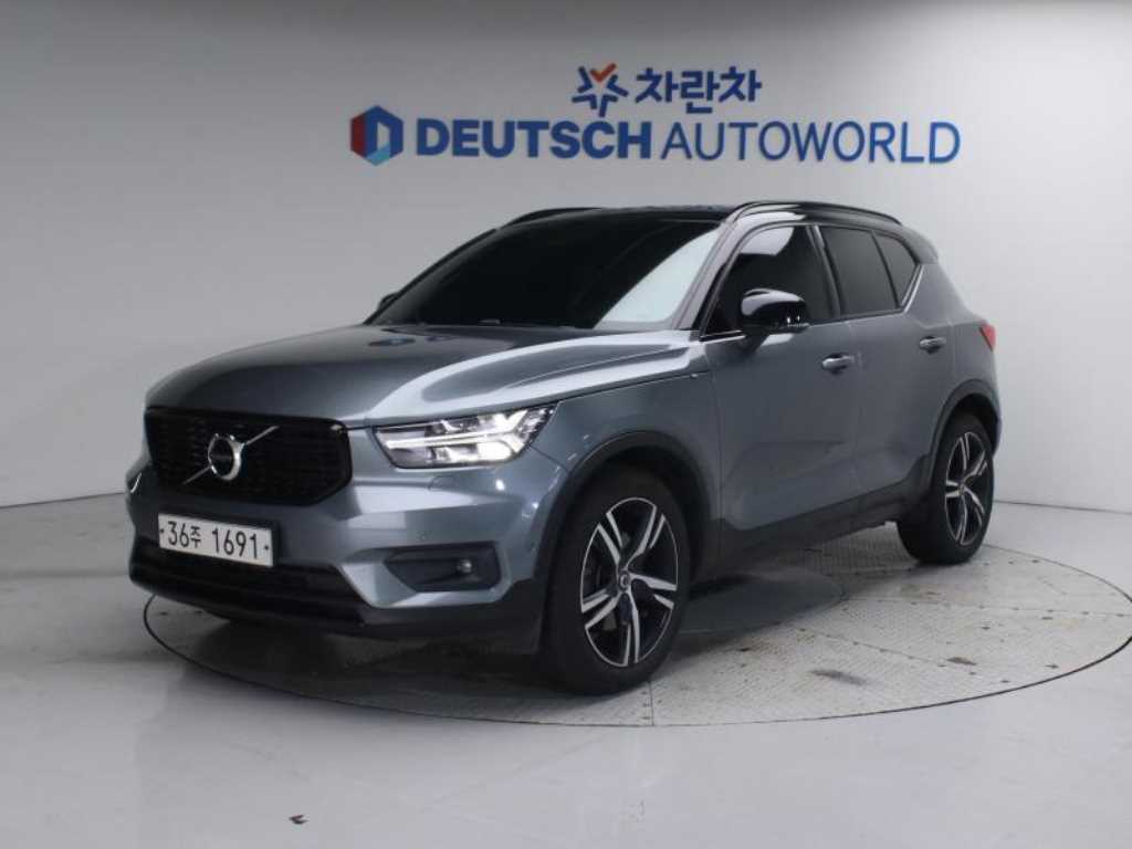 XC40 T4 4WD R-디자인 2019년식