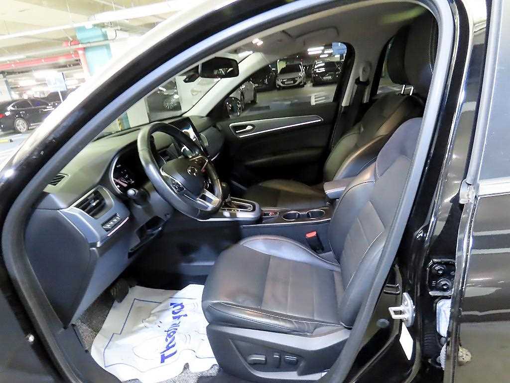 Renault XM3 1.3 TCe RE Signature 7