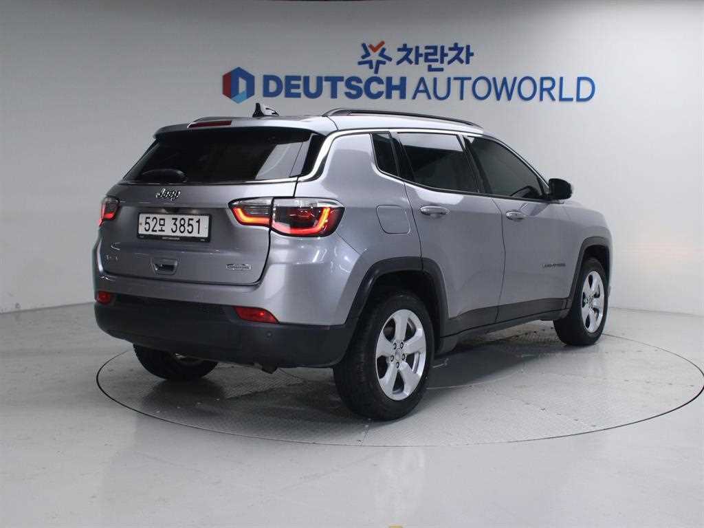 Jeep Compass 2.4 AWD Longitude 3