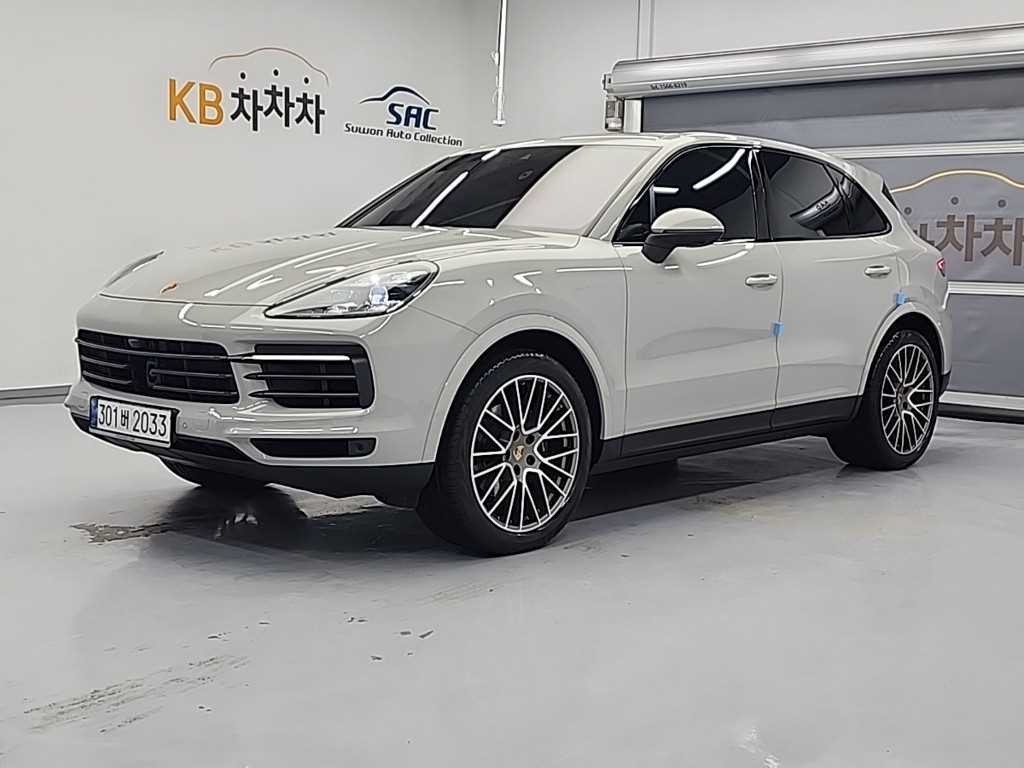 카이엔(PO536) 3.0 플래티넘 에디션 2022년식