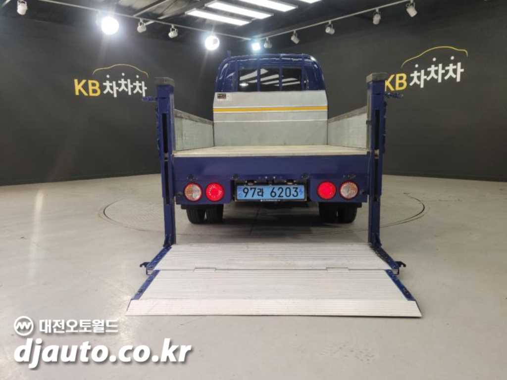 기아 봉고3 1톤 카고 전기 - 중고 트럭 매물 이미지