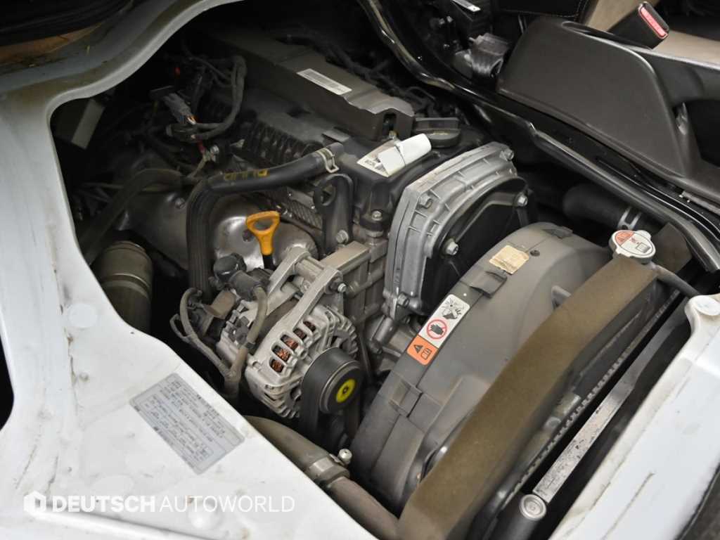 Hyundai Porter 1.0 Ton/ Double Cab/ Long Wheelbase/ CRDi Smart 7