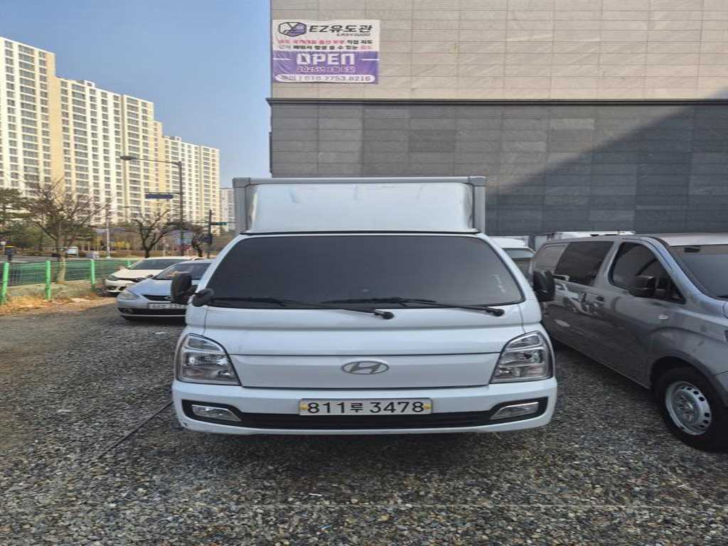 Hyundai Porter Super Cab/ Long Wheelbase Smart