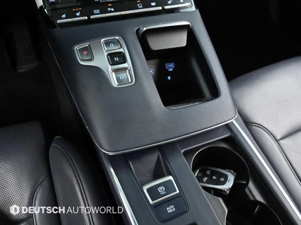 Hyundai Grandeur Exclusive 10