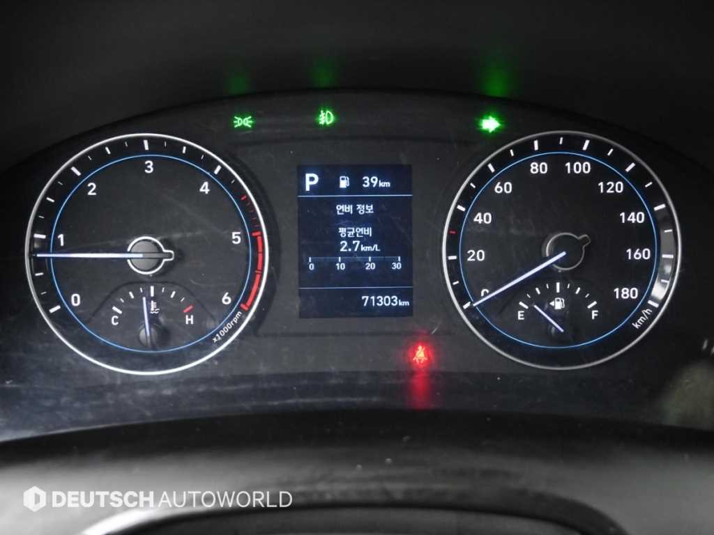 Hyundai Porter 1.0 Ton/ Double Cab/ Long Wheelbase/ CRDi Smart 9