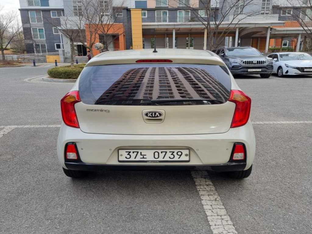 Kia Morning Deluxe 5