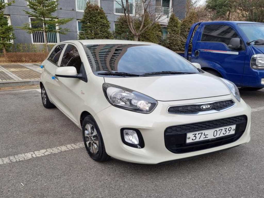 Kia Morning Deluxe 4