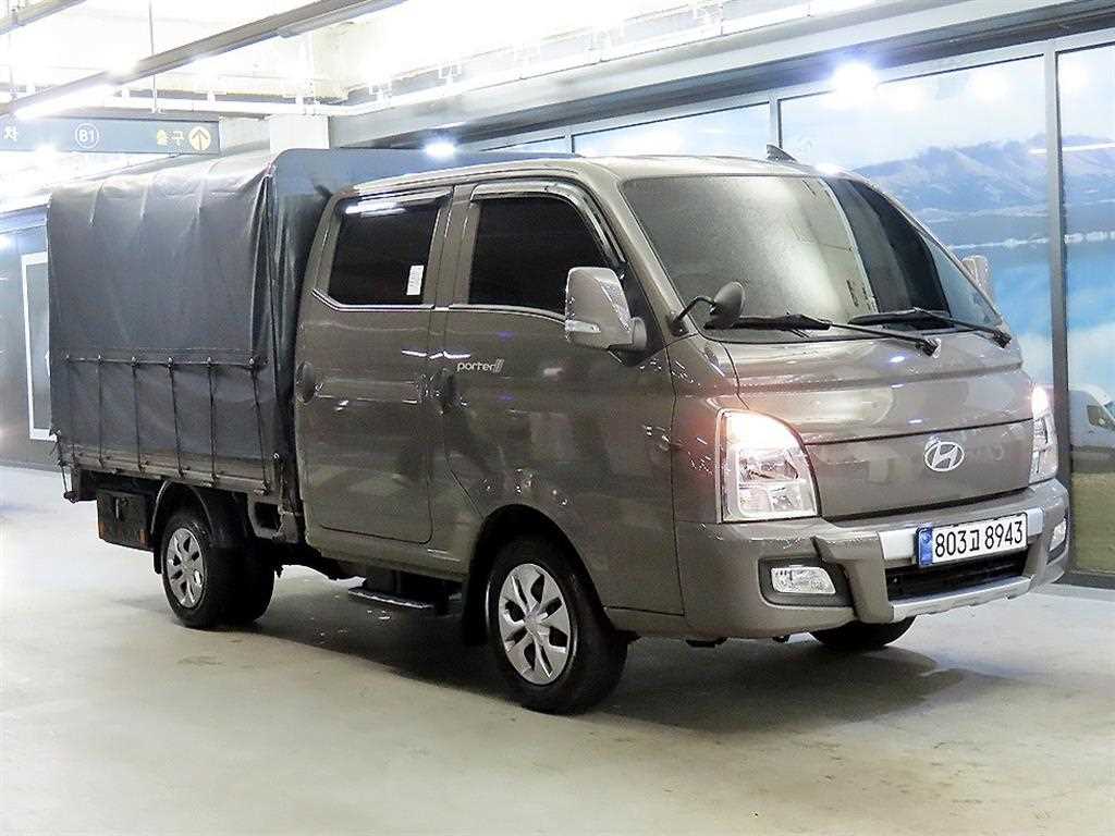 Hyundai Porter Double Cab/ Long Wheelbase/ 2WD Smart