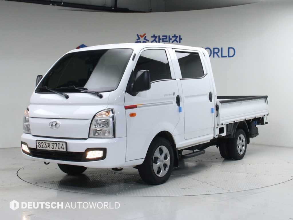 Hyundai Porter 1.0 Ton/ Double Cab/ Long Wheelbase/ CRDi Smart 2