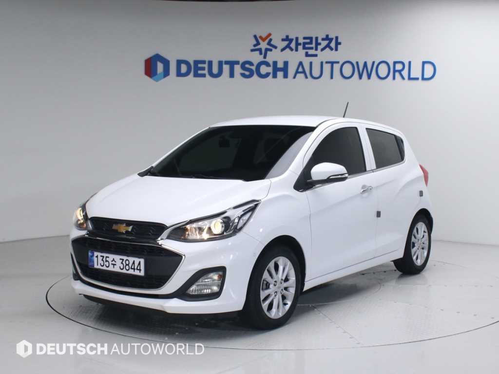 Chevrolet Spark Premier