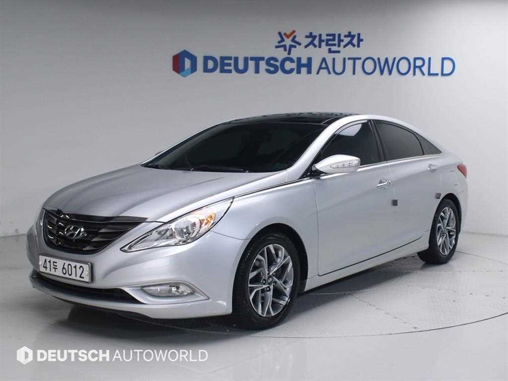 YF 쏘나타 F24 GDI 최고급형 2010년식
