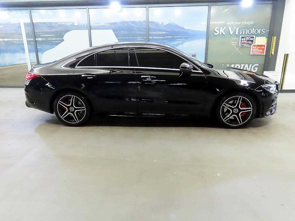 Mercedes-Benz CLA-Class CLA250 4MATIC 4